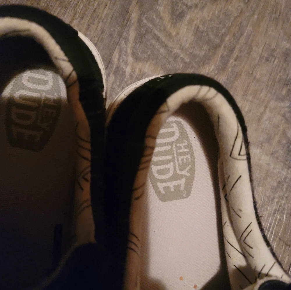 Hey Dude Kids Black Shoes Size TD13